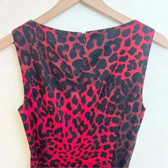 Caché Women’s Red and Black Leopard Print Sheath Dress with Belt Size 4 - Picture 8 of 12